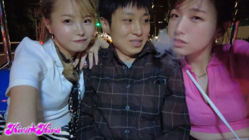 ตุ๊กๆพาทัวร์