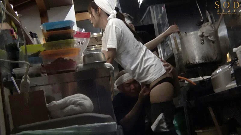 แอบร่วมเพศ